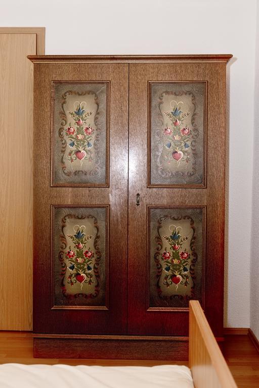 Altes Almhaus Hotell Maria Lankowitz Rum bild