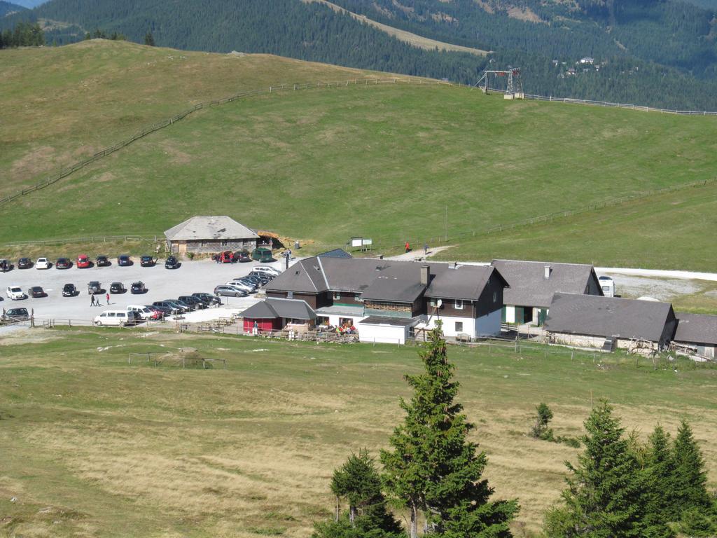Altes Almhaus Hotell Maria Lankowitz Exteriör bild